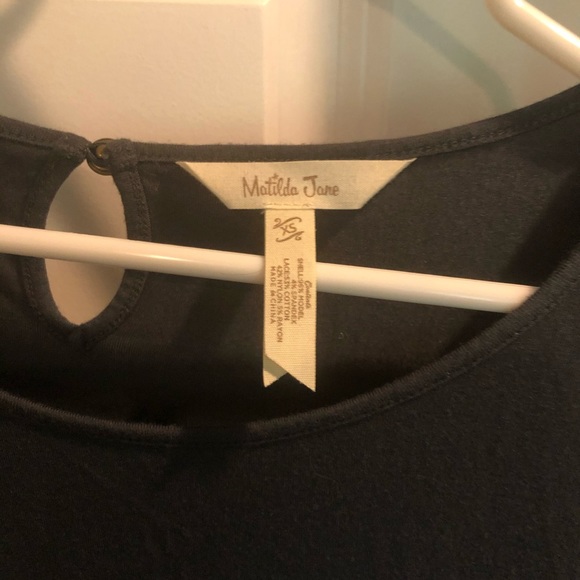 Matilda Jane two piece top set- extremely comfortable and unique. - Picture 5 of 13